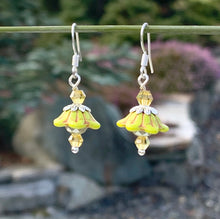 Load image into Gallery viewer, Lenka Czech Glass Flower Earrings
