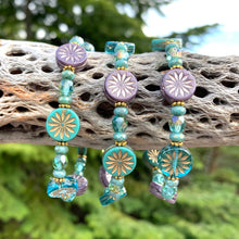 Load image into Gallery viewer, Carded Aster Bracelets