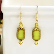 Load image into Gallery viewer, Rectangle Earrings