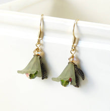 Load image into Gallery viewer, Lucite Earrings