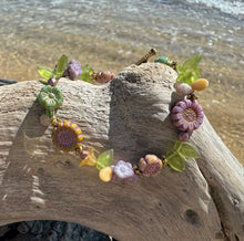 Load image into Gallery viewer, Flower Toggle Bracelets
